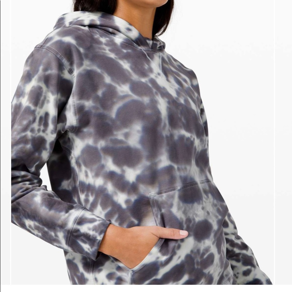 Lululemon Tie Dye Sweater size 10